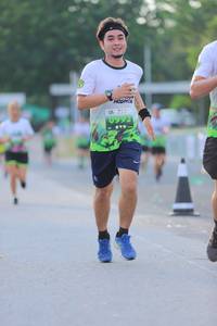 BIB: 992
                            <button type="button" onclick="openModal(3638990)" class="btn btn-primary btn-sm float-right btn-popup" data-toggle="modal" data-target=".modal-high-quality">
                        <i class="fas fa-shopping-cart"></i> Add to Cart
                    </button>
                                            <button type="button" onclick="isThisMe(3638990, true)" class="btn btn-success btn-sm float-right btn-popup btn-isme hidden" data-toggle="tooltip" data-placement="bottom" title="นี่คือรูปของคุณใช่ไหม คลิกที่นี่เพื่อเอาเข้าอัลบั้ม">
                        <i class="fas fa-plus"></i> Add to album
                    </button>
                    <button type="button" onclick="isThisMe(3638990, false)" class="btn btn-warning btn-sm float-right btn-popup btn-isnotme hidden">
                        <i class="fas fa-ban"></i> Remove from album
                    </button>